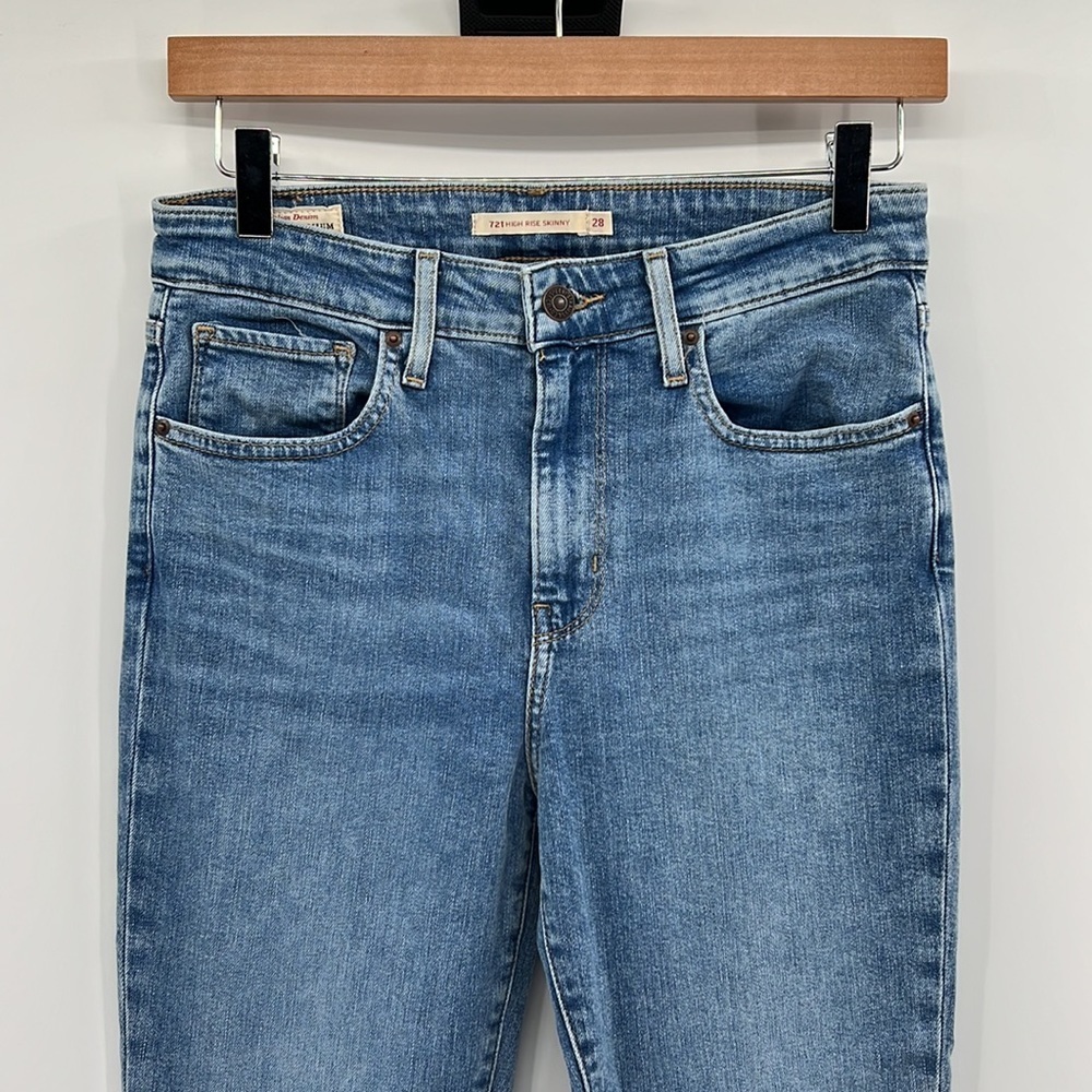 Levi's 721 Premium Denim Big E High Rise Skinny Jeans - Medium Wash - 28 - Picture 2 of 10